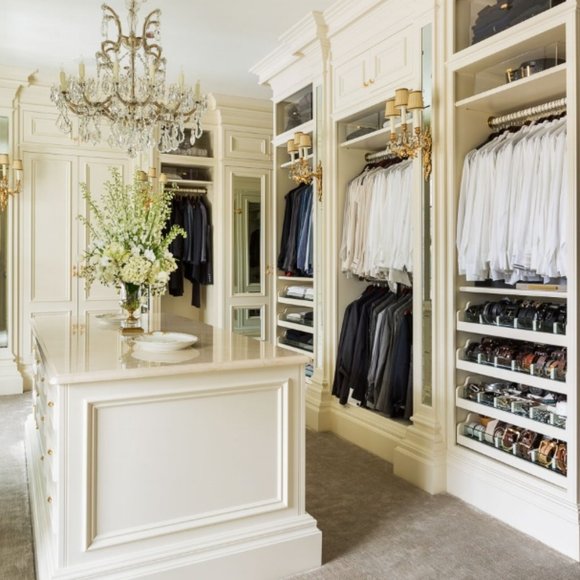 Meet your Posher, Luxe Boutique - Picture 1 of 1